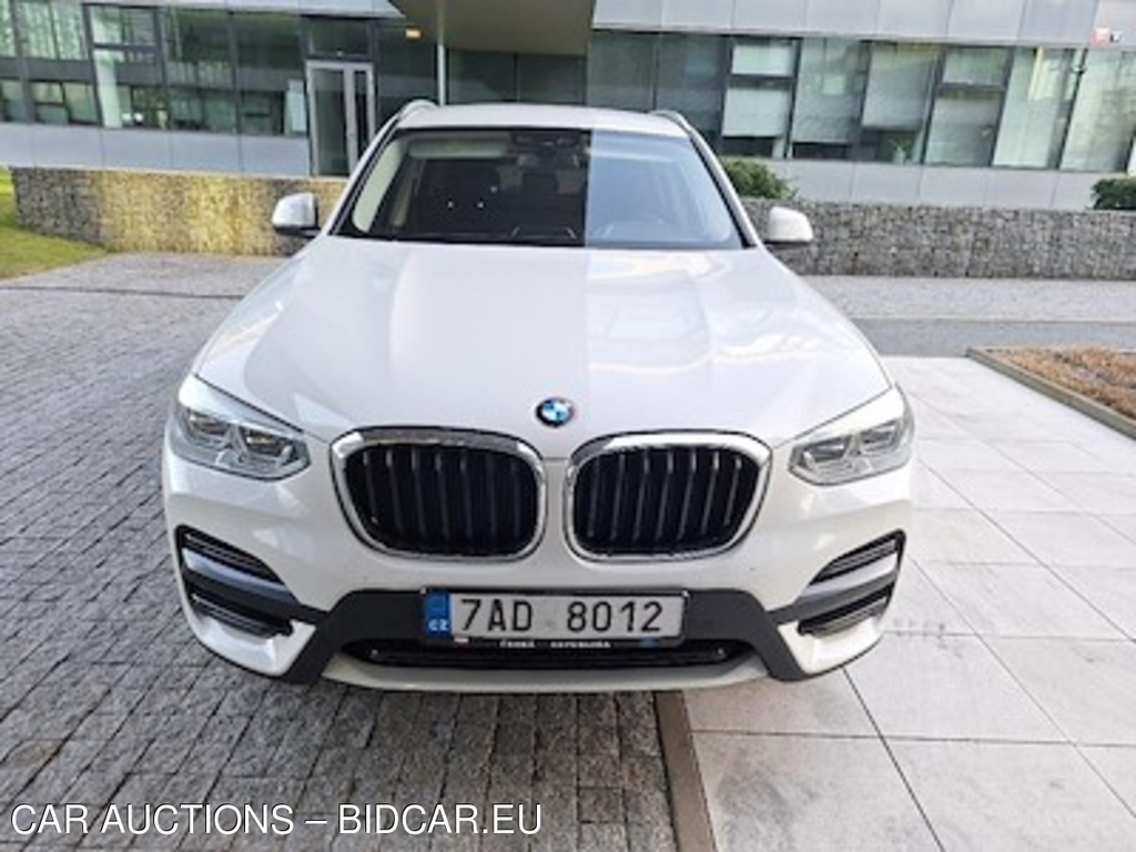 BMW X3 2.0 xDrive20d ADVANTAGE