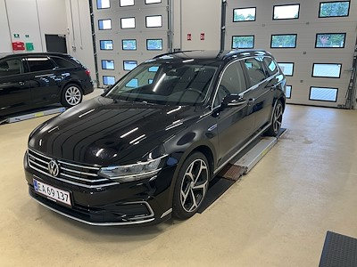 Volkswagen Passat 1.4 Tsi Gte High Plug-In Hybrid Dsg Variant UA!