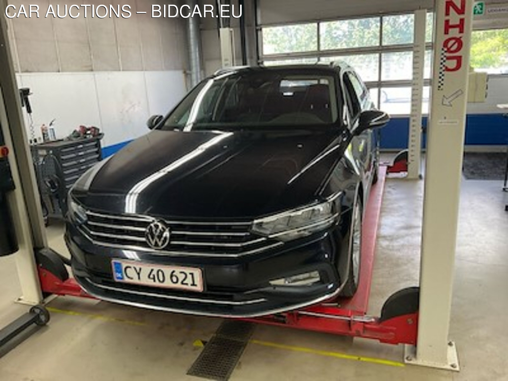 Volkswagen PASSAT 2.0 TDI 150 Elegance PLUS PRO DSG Variant UA!