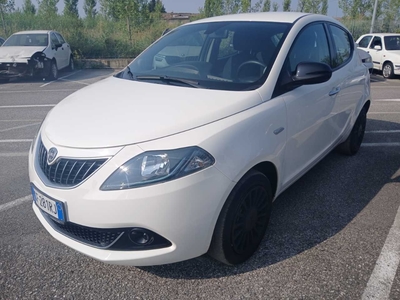 Lancia YPSILON ECOCHIC 1.0 FireFly 70cv S&amp;S Hybrid SILVER, 2021