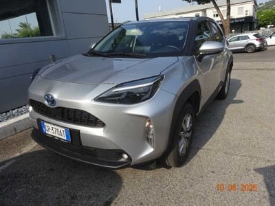 Toyota Yaris Cross 1.5H (116 CV) E-CVT Business, 2023