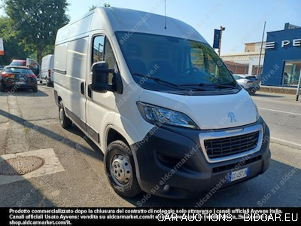 Peugeot boxer 330 l2h2 2.2 bluehdi -