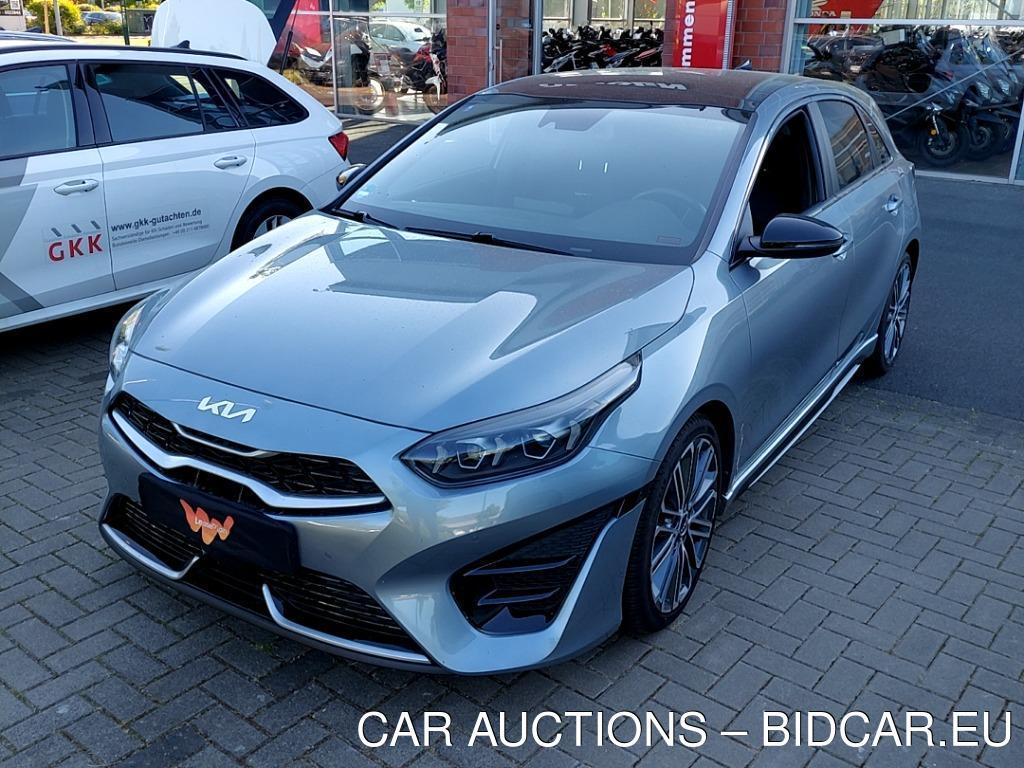Kia Ceed 1.5 T-GDI DCT7 OPF Platinum, 2022