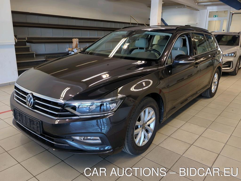 Volkswagen Passat VARIANT 1.5 TSI OPF DSG Business, 2021