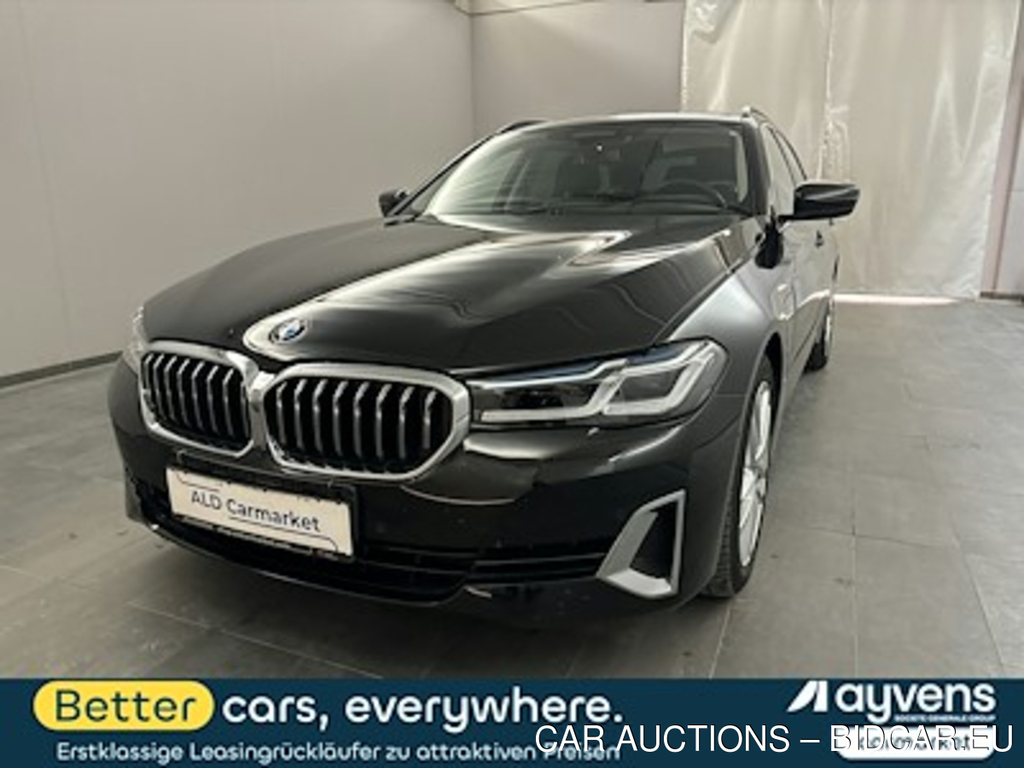 BMW 5er BMW 530e xDrive Touring Aut. Luxury Line Kombi, 5-turig, Automatik, 8-Gang