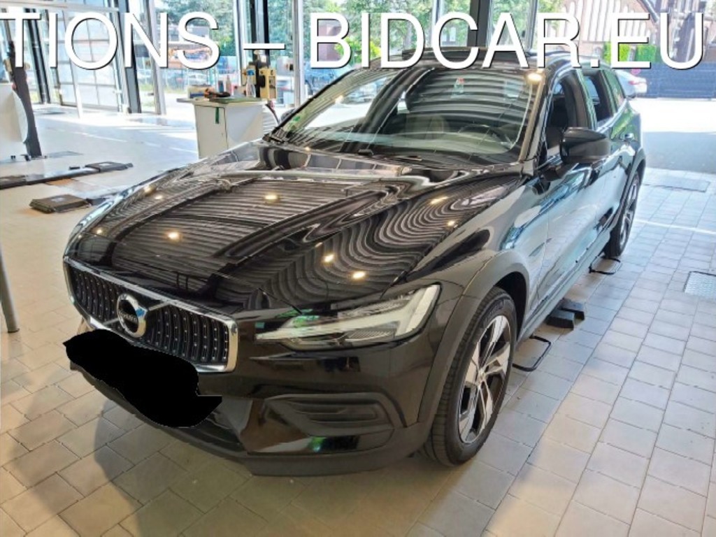Volvo V60 CROSS COUNTRY B4 D AWD GEARTRONIC Pro, 2022