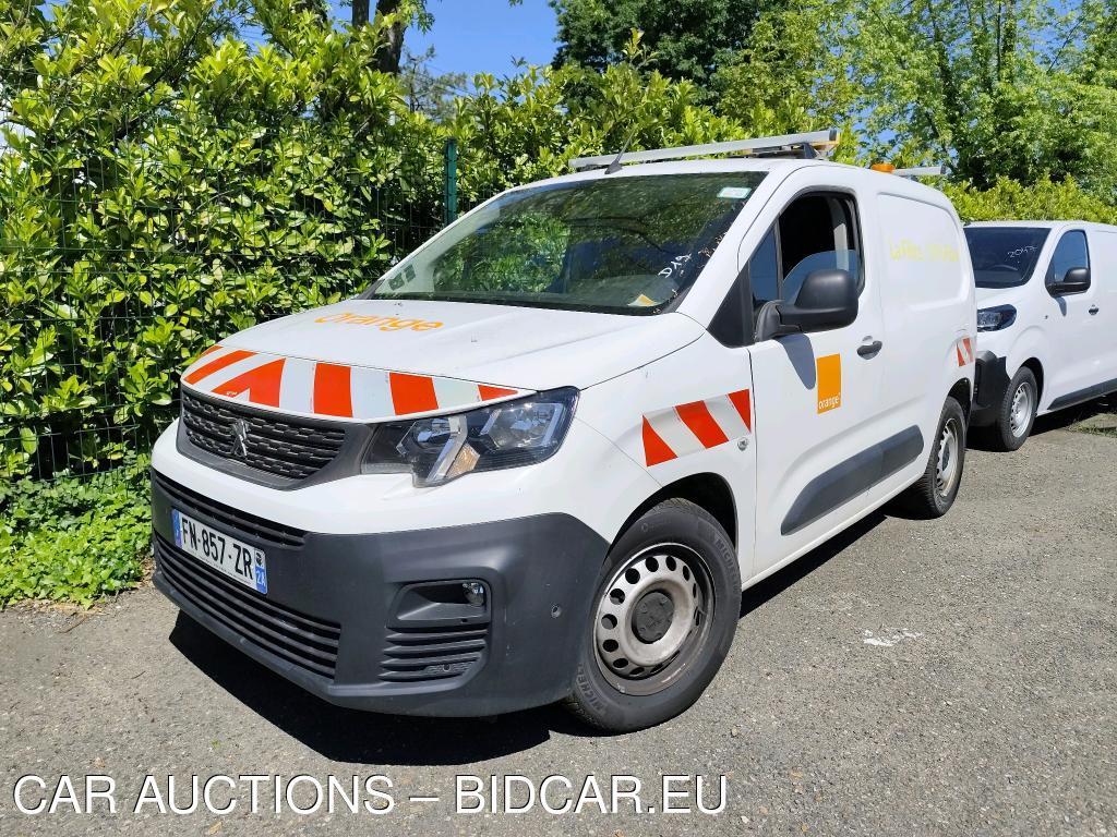 Peugeot Partner BHDI 130 EAT8 S&amp;S STD 1000KG PREMIUM VU [4P] bva 8-130CH-5cv, 2020