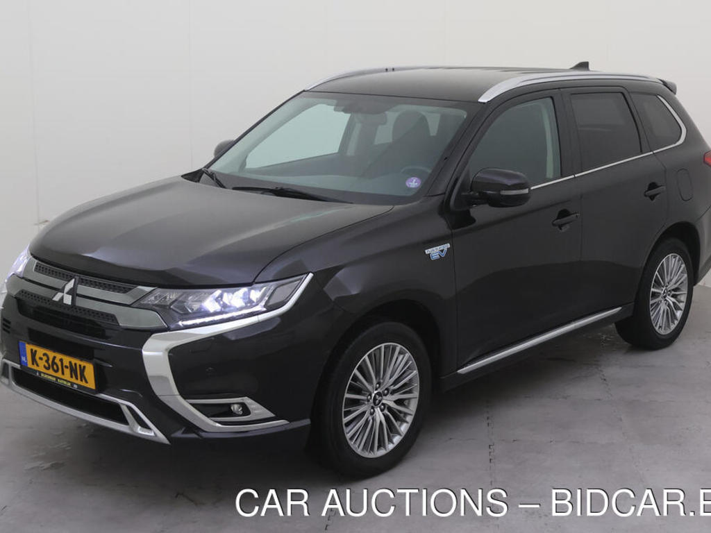 Mitsubishi Outlander 2.4 PHEV 135PK AUT PURE+ TREKHAAK, 2021