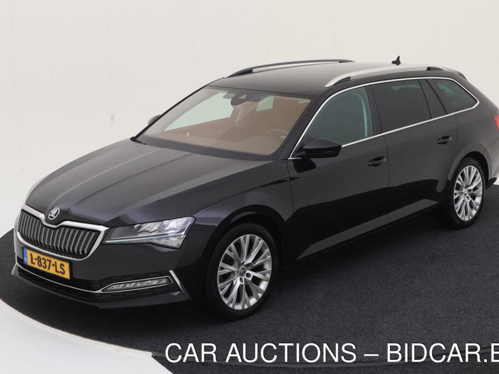 Skoda Superb combi 1.4 TSI PHEV 218PK DSG BUSINESS EDITION+ COMFORT FUNCTIE, 2021