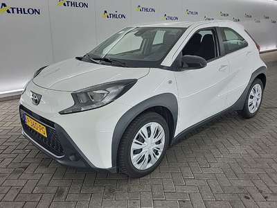 Toyota Aygo x 1.0 VVT-I MT PLAY 5D 53KW, 2022