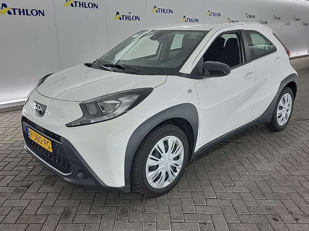 Toyota Aygo x 1.0 VVT-I MT PLAY 5D 53KW, 2022