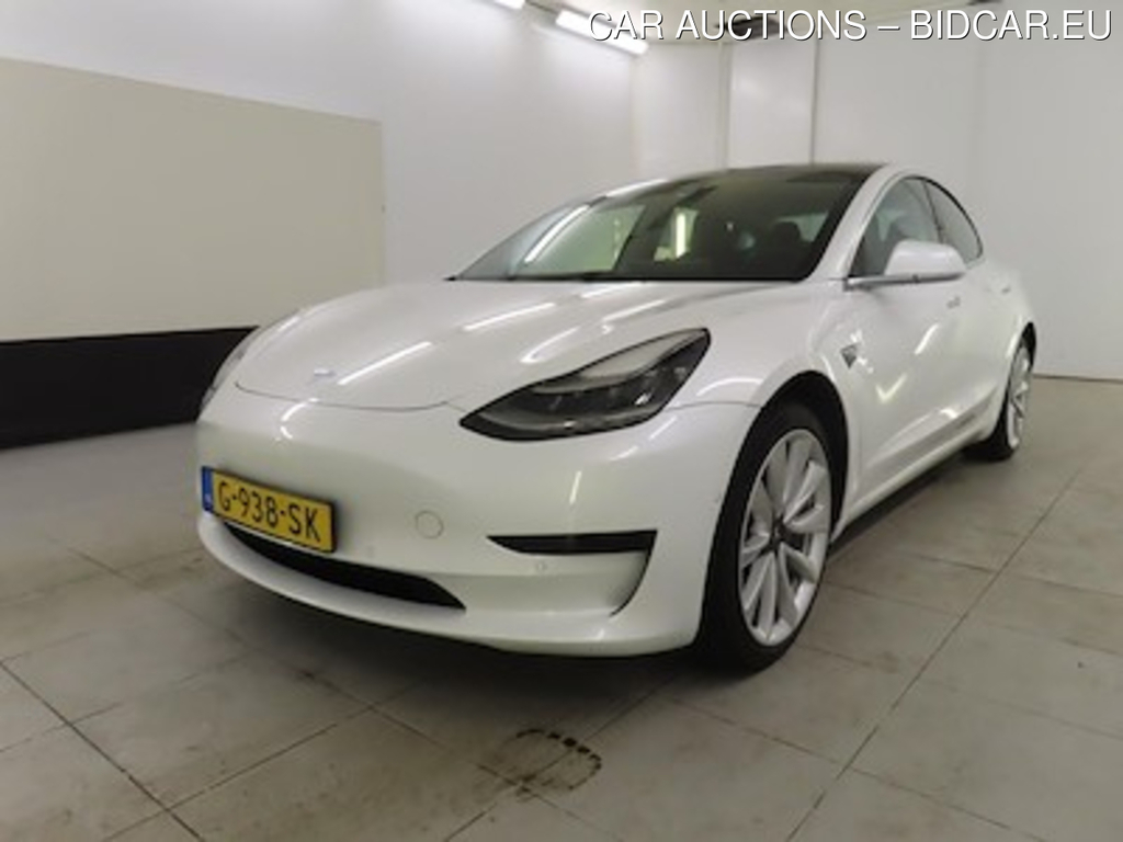 Tesla Model 3 Standard Range Plus RWD 4d