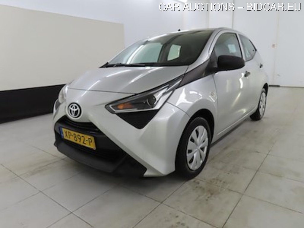Toyota Aygo 1.0 VVT-i x-fun 5d