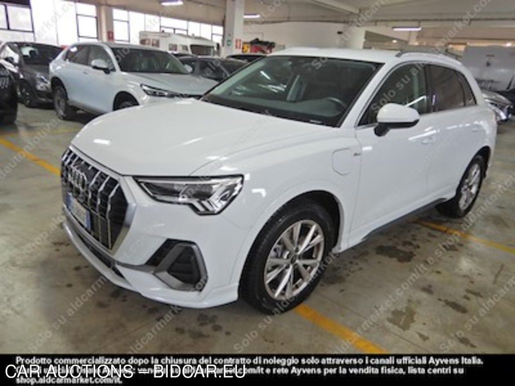 Audi Q3 45 tfsi E S -
