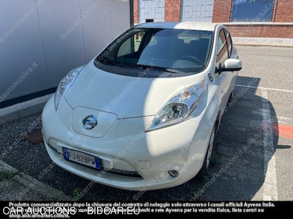 Nissan leaf acenta 30kwh hatchback 5-door -
