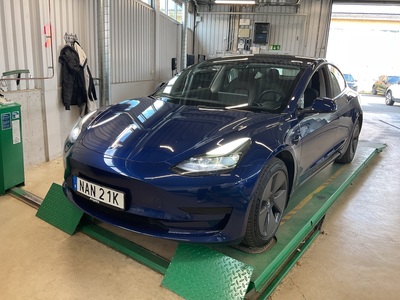 Tesla Model 3 Standard Range RWD