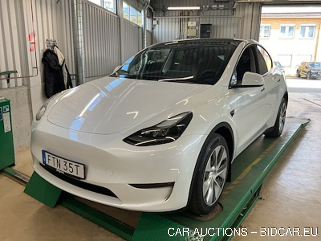 Tesla Model Y Long Range AWD