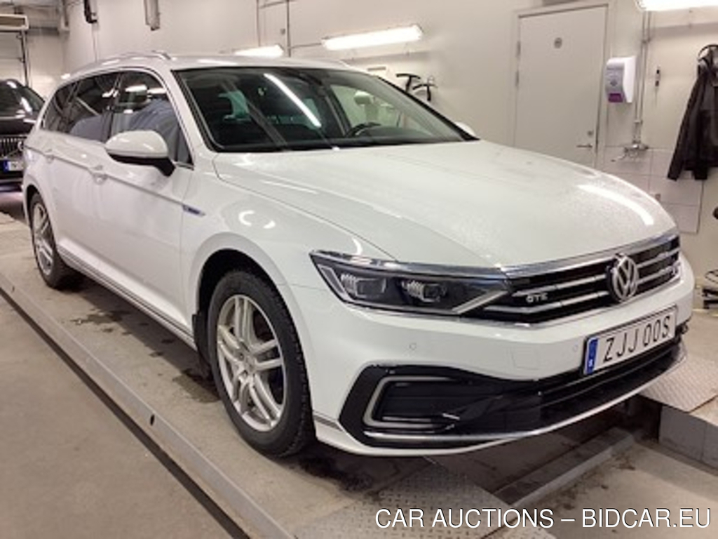 Volkswagen Passat GTE Executive Safe Tech Varmare Drag Navi