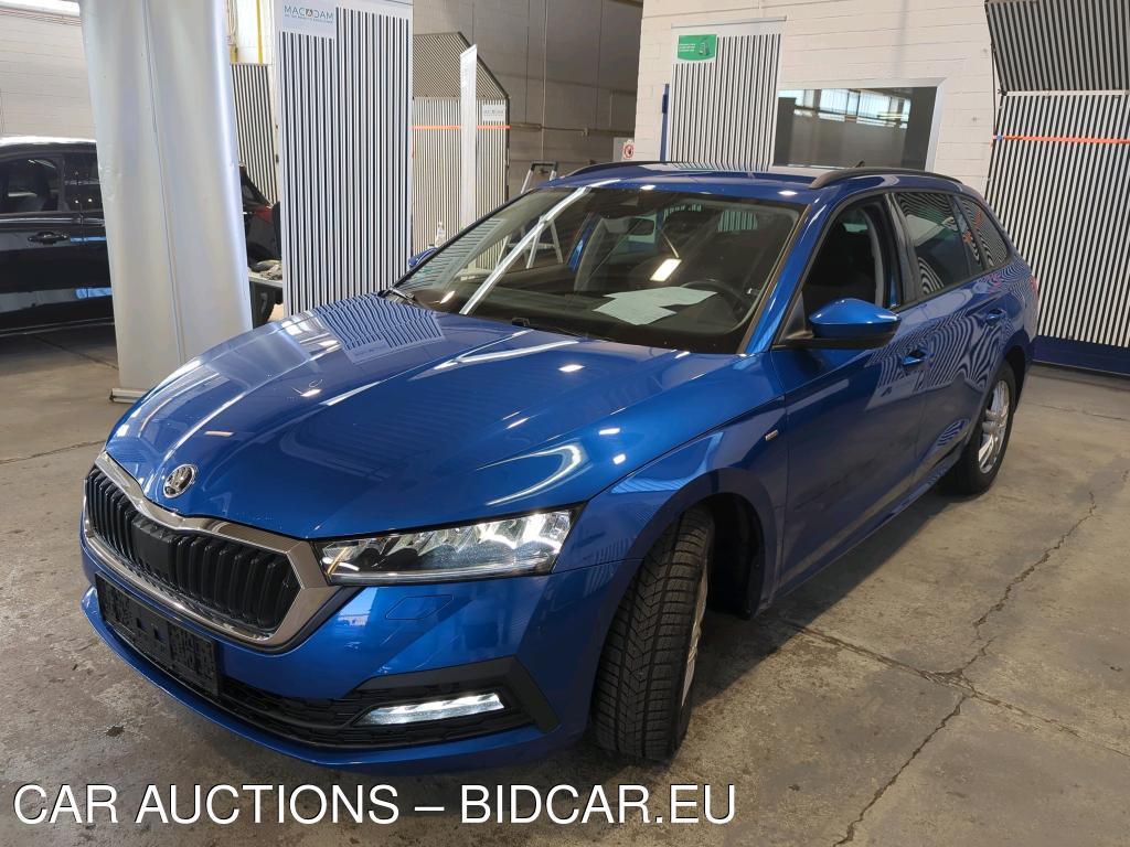 Skoda Octavia COMBI 2.0 TDI DSG Clever, 2022