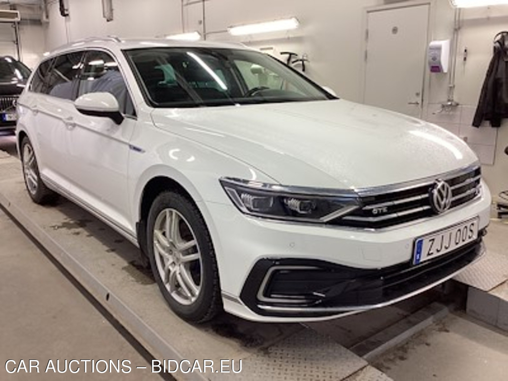 Volkswagen Passat GTE Executive Safe Tech Varmare Drag Navi