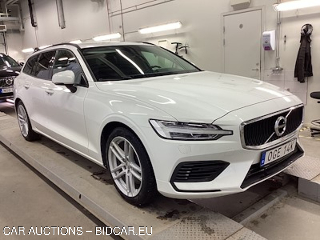 Volvo V60 T6 TE AWD Momentum Adv Edit Drag Kamera Navi VOC