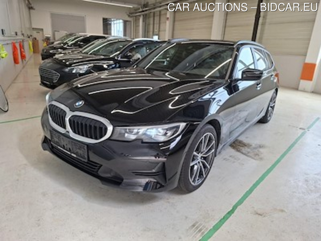 BMW Series 3 320d A Touring 140KW