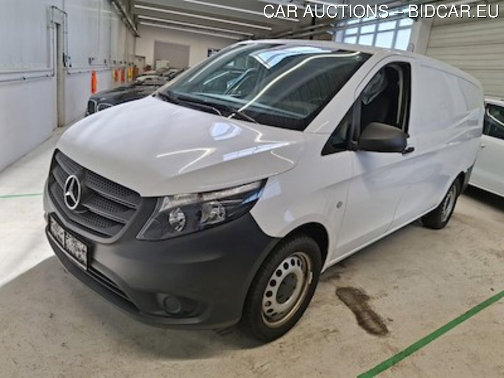 Mercedes-Benz Vito Kastenwagen 114 CDI lang 4x4 Automatik 1
