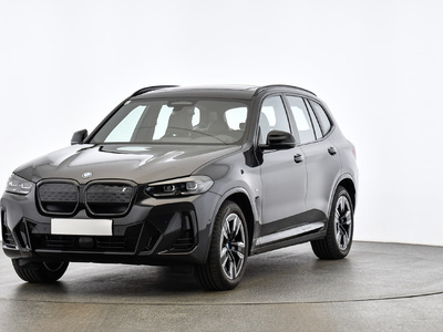 BMW iX3 M Sport, 2022