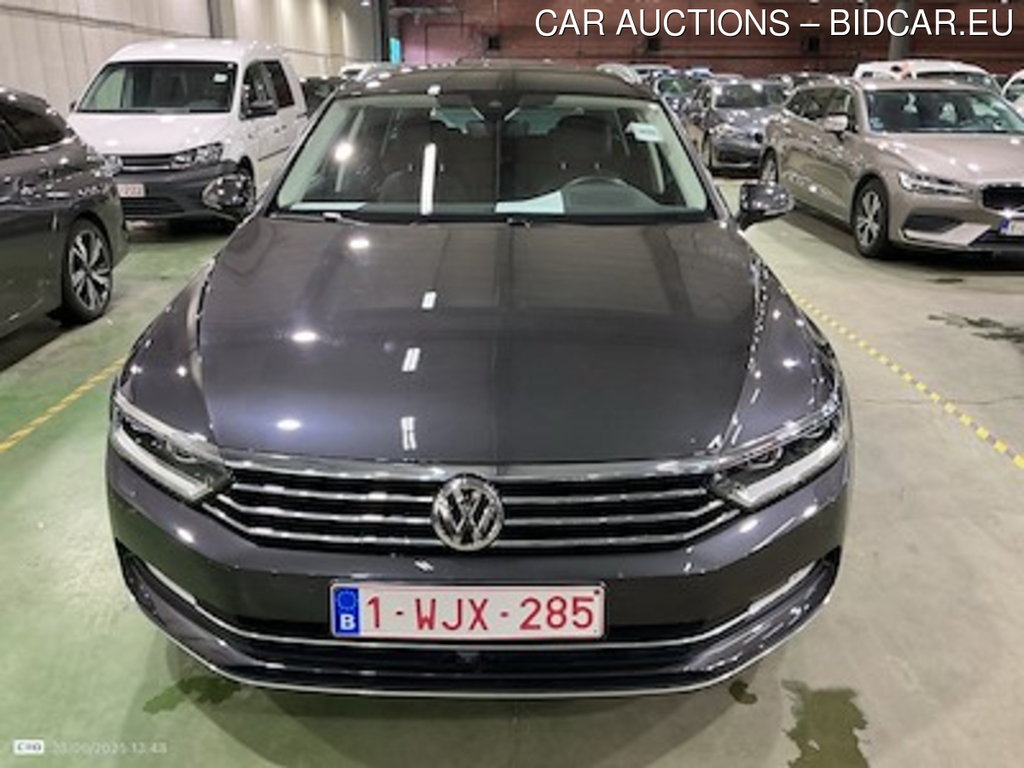 Volkswagen Passat variant - 2015 1.5 TSI ACT Highline Bus. OPF DSG(EU6.2)