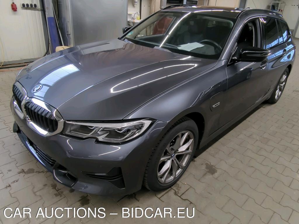 BMW 320e TOURING AUT. Sport Line, 2022