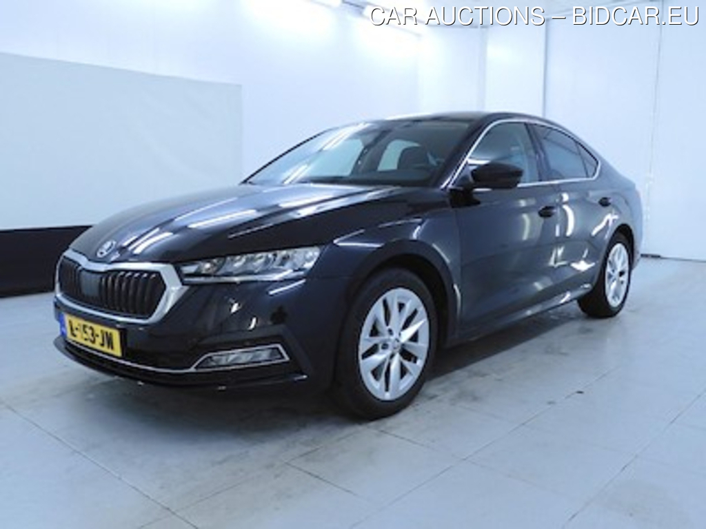 Skoda OCTAVIA 1.0 TSI Greentech Business Edition Plus 5d