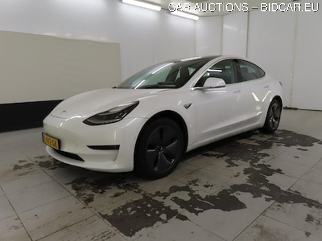 Tesla Model 3 Standard Range Plus RWD 4d