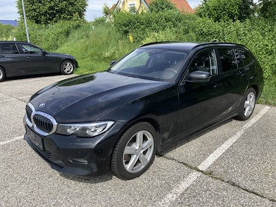 BMW Series 3 2.0 320D XDRIVE A TOURING ADVANTAGE