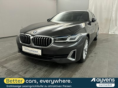 BMW 5er BMW 540i xDrive Touring Aut. Luxury Line Kombi, 5-turig, Automatik, 8-Gang