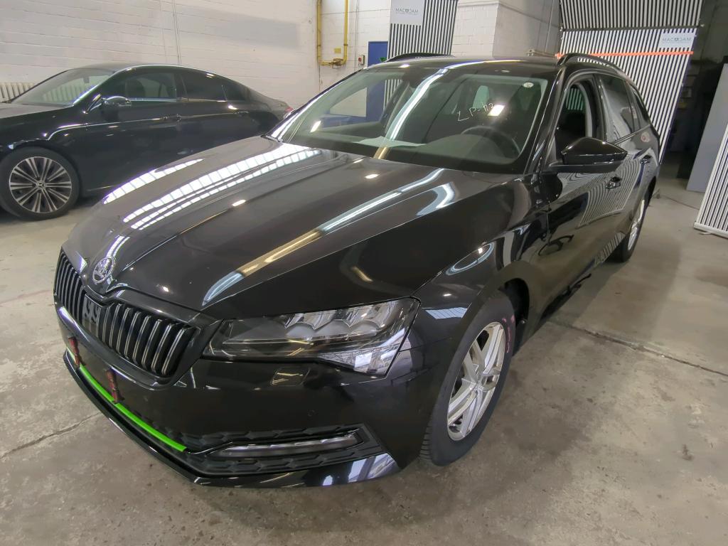 Skoda Superb COMBI 2.0 TDI DSG Style, 2022