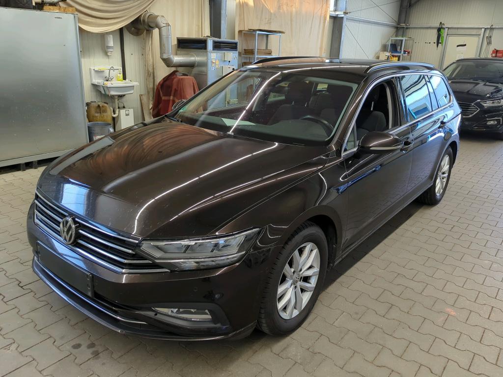 Volkswagen Passat VARIANT 2.0 TDI SCR DSG Business, 2020