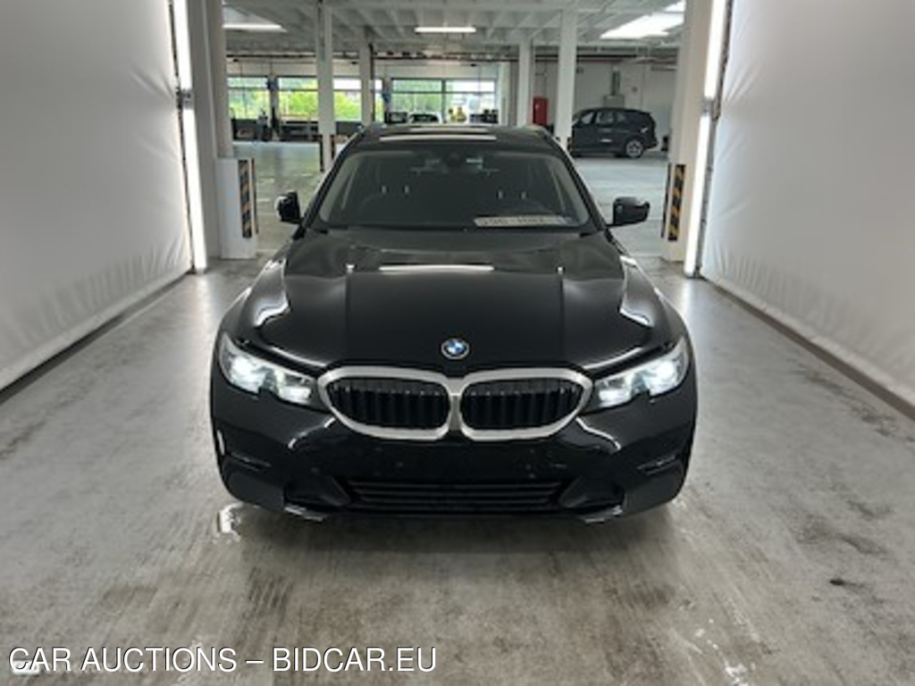 BMW 3 touring diesel - 2019 318 dA AdBlue Business Plus Model Advantage