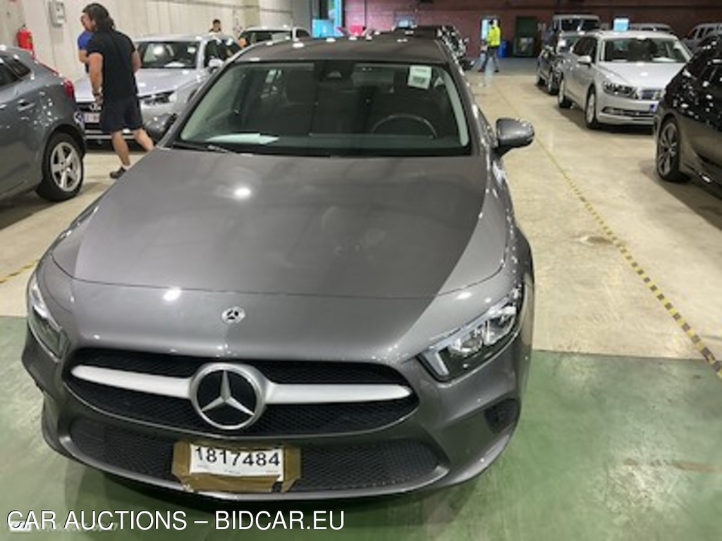 Mercedes-Benz A-CLASS 1.3 A 180 ESSENTIAL LINE DCT