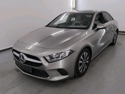 Mercedes-Benz Class A sedan diesel v177 A 180 d Business Solution Warmtewerend donkergetint glas rondom vanaf B-st.