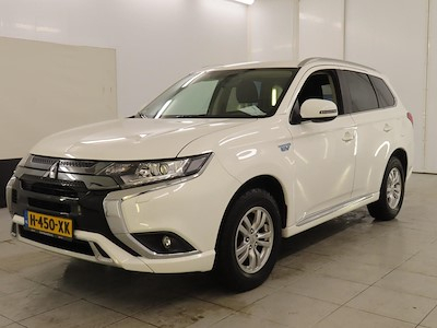 Mitsubishi Outlander PHEV Pure 5d