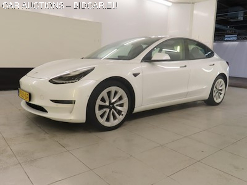 Tesla Model 3 Long Range Dual Motor AWD 4d