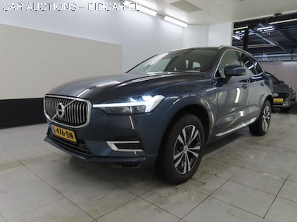 Volvo XC60 Recharge T6 AWD Business Pro 5d