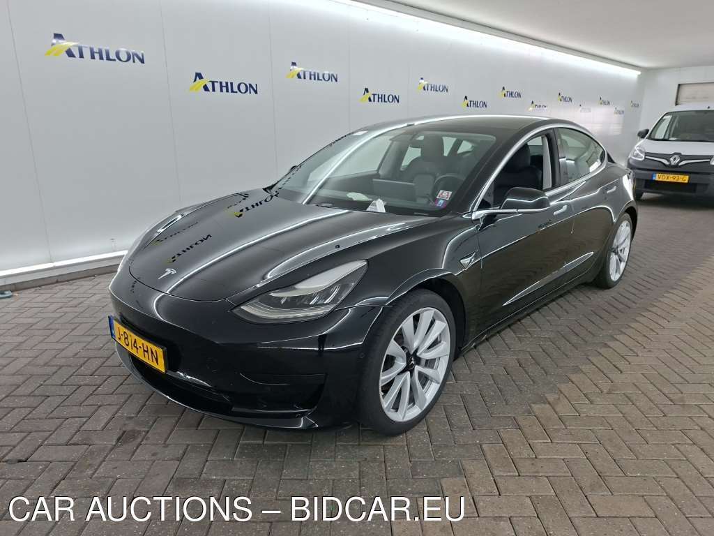 Tesla Model 3 STANDARD RANGE PLUS RWD 4D 225KW, 2020