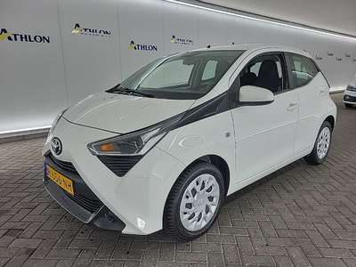 Toyota Aygo 1.0 VVT-I X-PLAY 5D 53KW, 2020