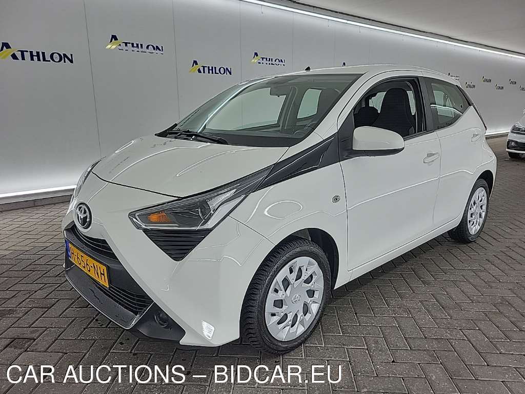 Toyota Aygo 1.0 VVT-I X-PLAY 5D 53KW, 2020