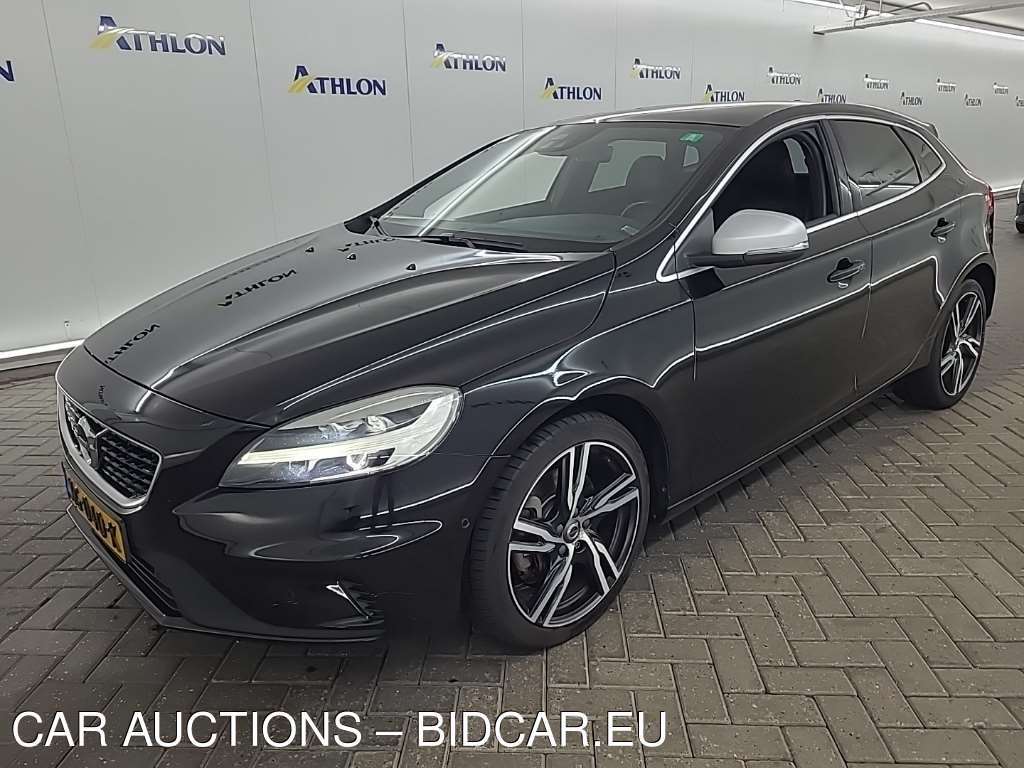Volvo V40 T3 GEARTRONIC POLAR+ SPORT 5D 112KW, 2019