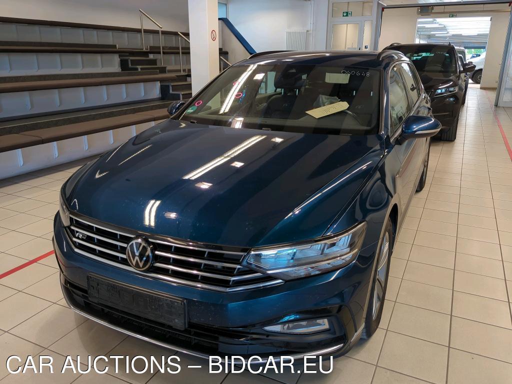 Volkswagen Passat VARIANT 2.0 TDI SCR DSG Business, 2022