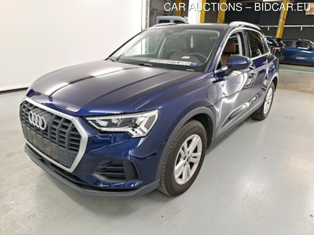 Audi Q3 1.4 45 TFSI E S TRONIC