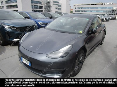 Tesla model 3 75 kwh long -