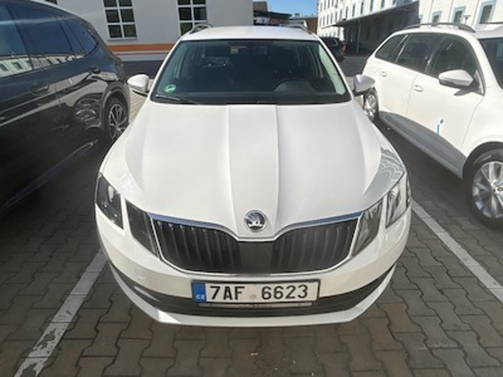 Skoda Octavia 1.6 TDI 85kW Ambition Combi
